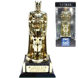 Funko DC Legion of Collectors Batman 2015 Hero Gold Trophy Pop Display